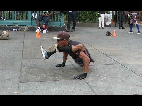 Crazy NYC Street Performers